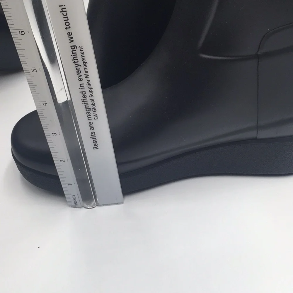 Hunter Women's Tall Rain Boots in Dark Gray